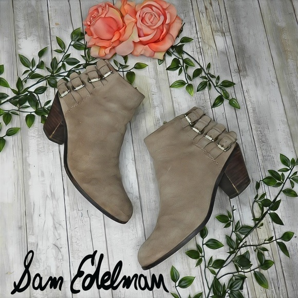Sam Edelman Shoes - Sam Edelman ‘Lucca’ 4 Buckle Suede Booties Sz 9.5